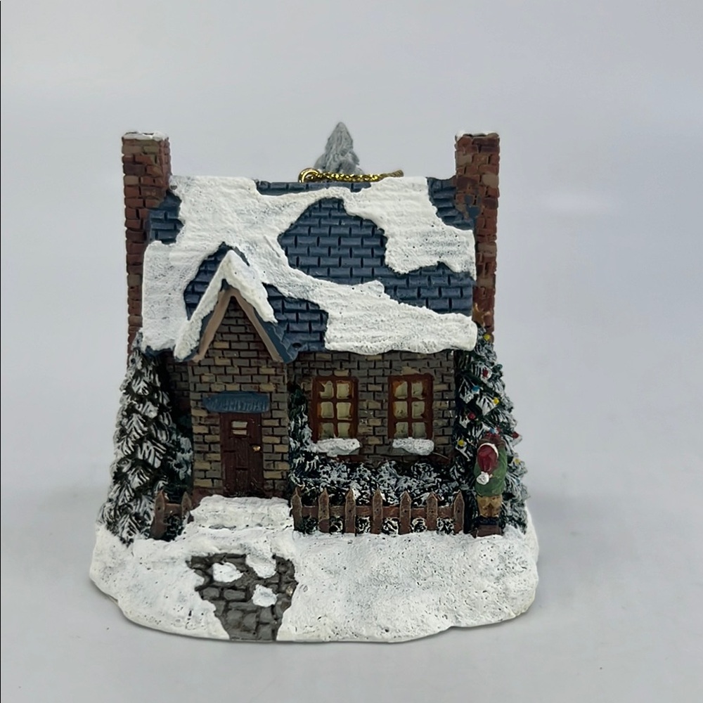 Thomas Kinkade 2001 Winter Memories Illuminated Ornament Collection